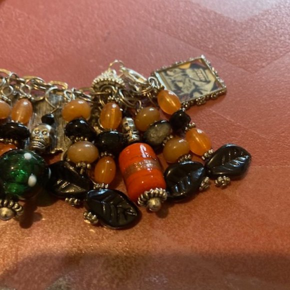 Fashion jewelry Halloween bracelet - Picture 5 of 10